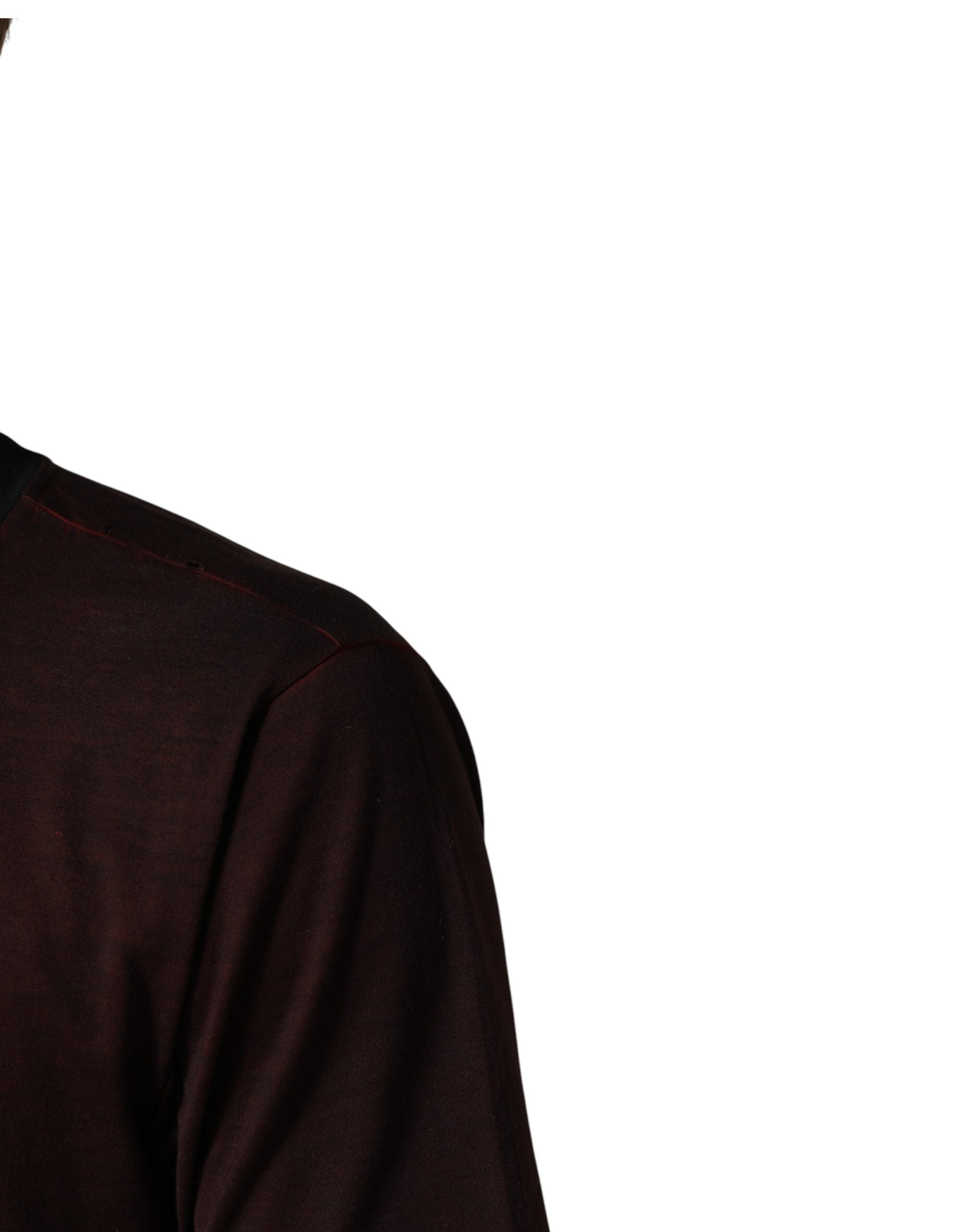 T-shirt homme en coton bordeaux Dolce & Gabbana avec logo DG et motif couronne, col rond, style décontracté.