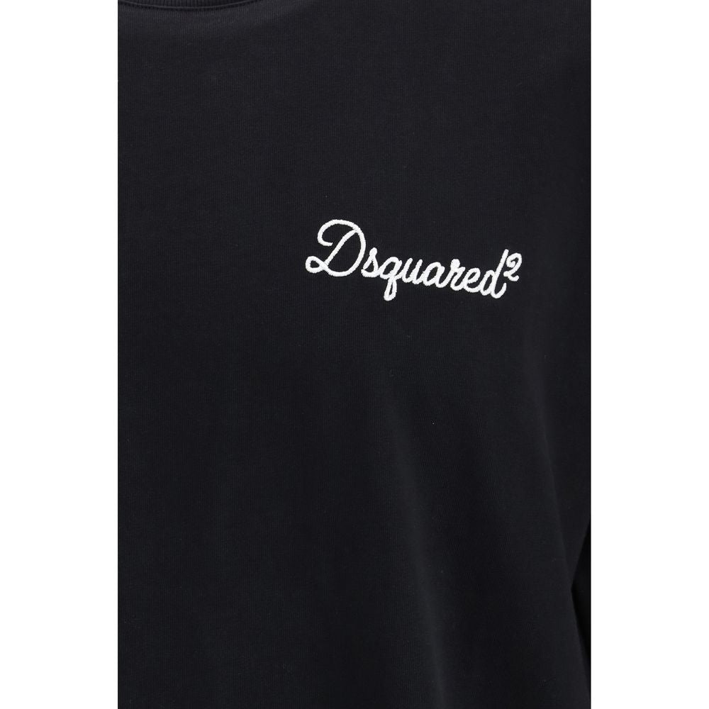 T-shirt en coton noir de Dsquared², coupe classique avec logo discret, porté sur mannequin.