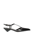 Sandales plates en cuir gris Prada, chaussures élégantes et confortables pour femmes, avec finition raffinée.