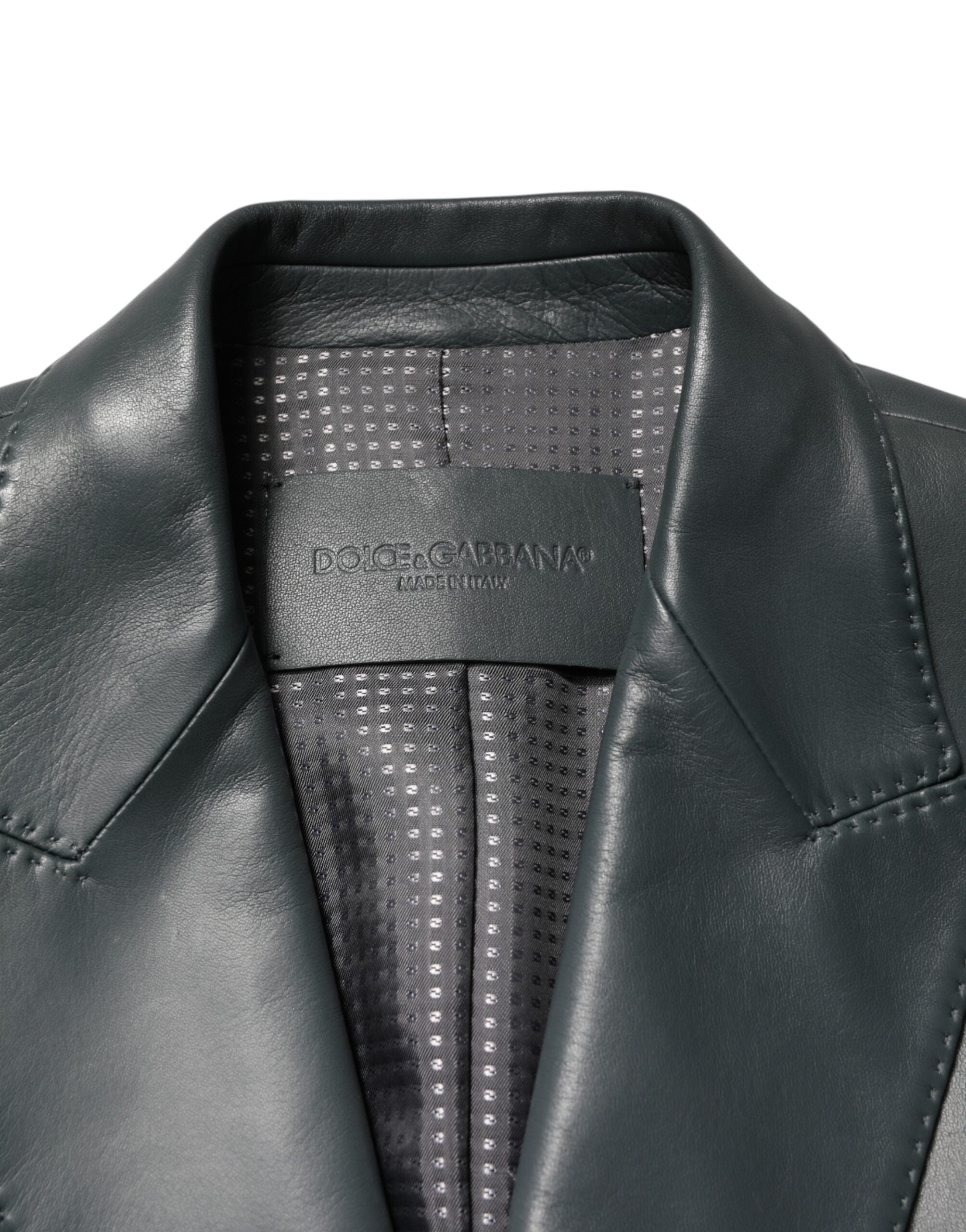 Veste blazer en cuir noir Dolce & Gabbana à double boutonnage et revers, élégante et sophistiquée pour femme.