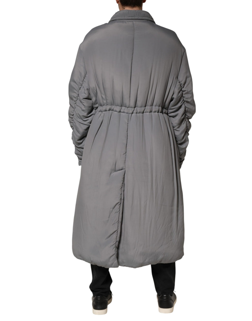 Manteau Dolce & Gabbana gris en acétate avec col rembourré, élégant et chaud, vue de face.
