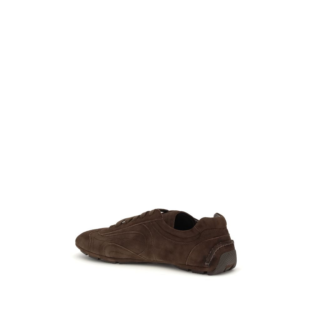 Chaussures de sport Prada Bos Taurus en cuir de veau marron, baskets athlétiques élégantes et confortables.