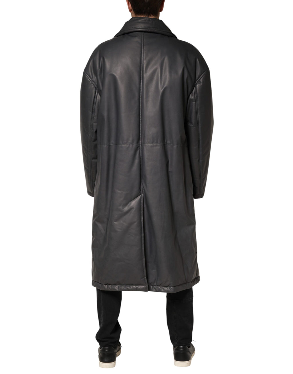 Manteau trench en cuir noir avec col, signé Dolce & Gabbana, porté sur un mannequin.