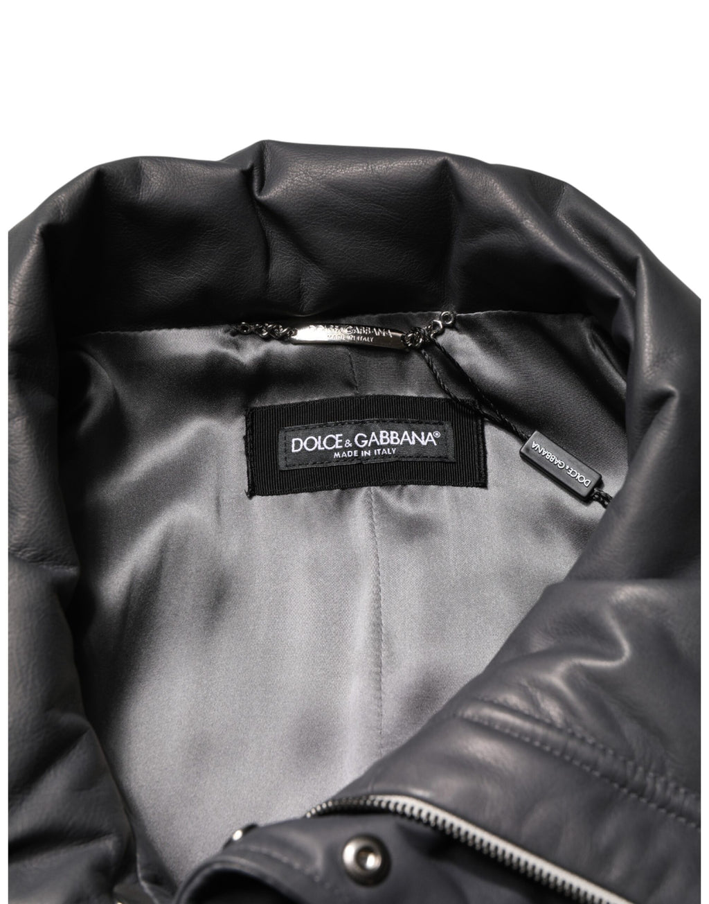 Manteau trench en cuir noir avec col Dolce & Gabbana, veste élégante pour femmes ou hommes.