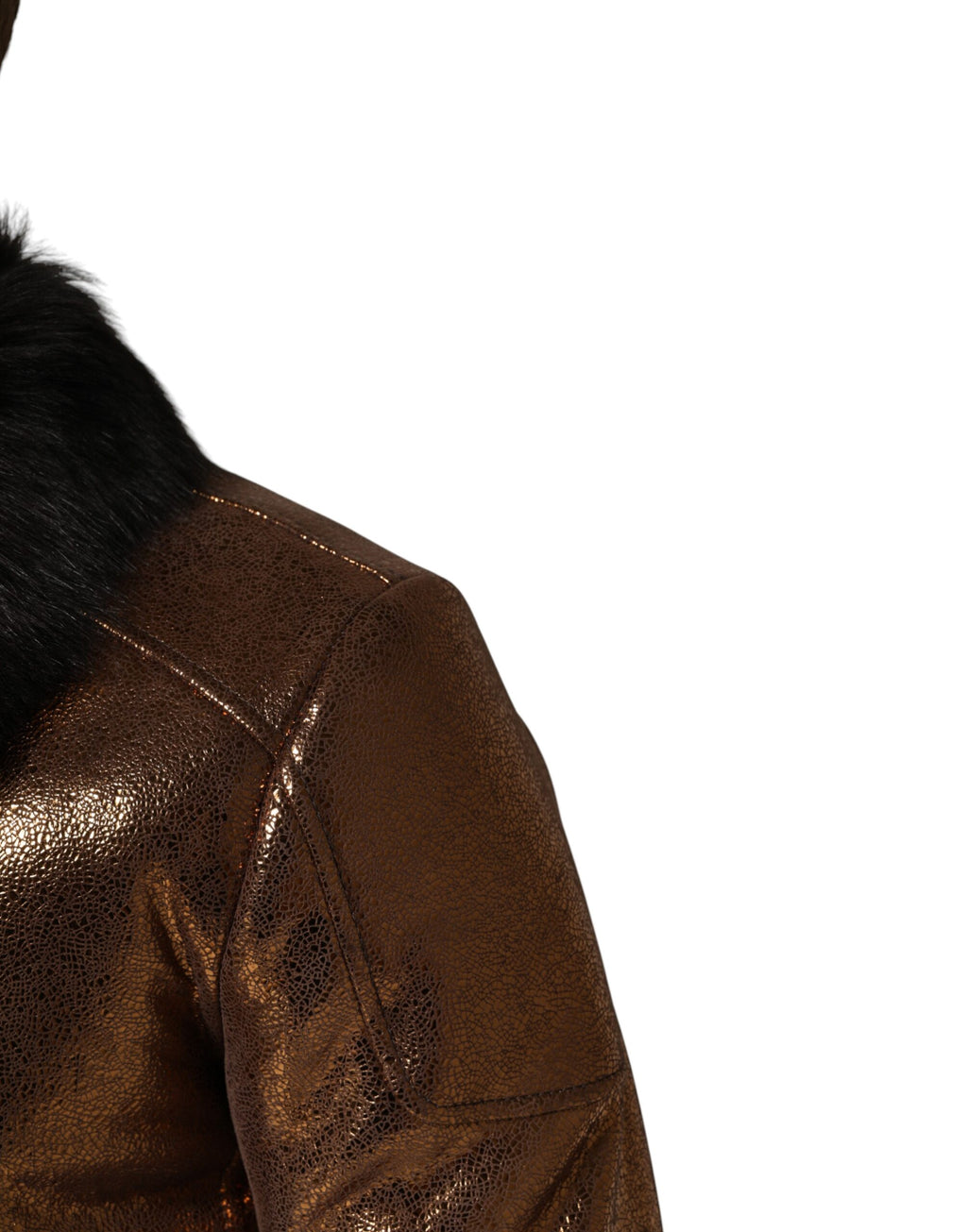 Veste homme en cuir bronze avec fourrure, zip complet, style motard de Dolce & Gabbana, visible en détail.