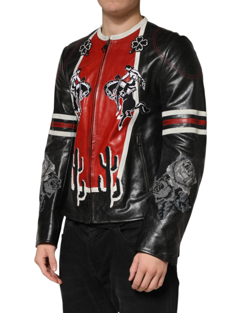 Veste homme Dolce & Gabbana Biker à fermeture éclair, multicolore avec motif Guns n' Roses, style moderne et tendance.
