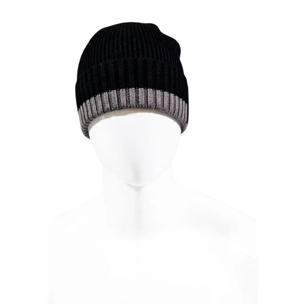 Bonnet noir en maille côtelée armani exchange avec revers rayé gris pour un style bicolore marabou
