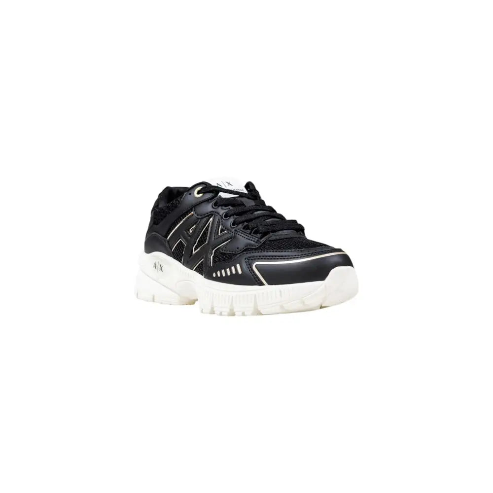 Baskets athlétiques polaries bicolores armani exchange en mesh et synthétique avec détails géométriques noirs et blancs
