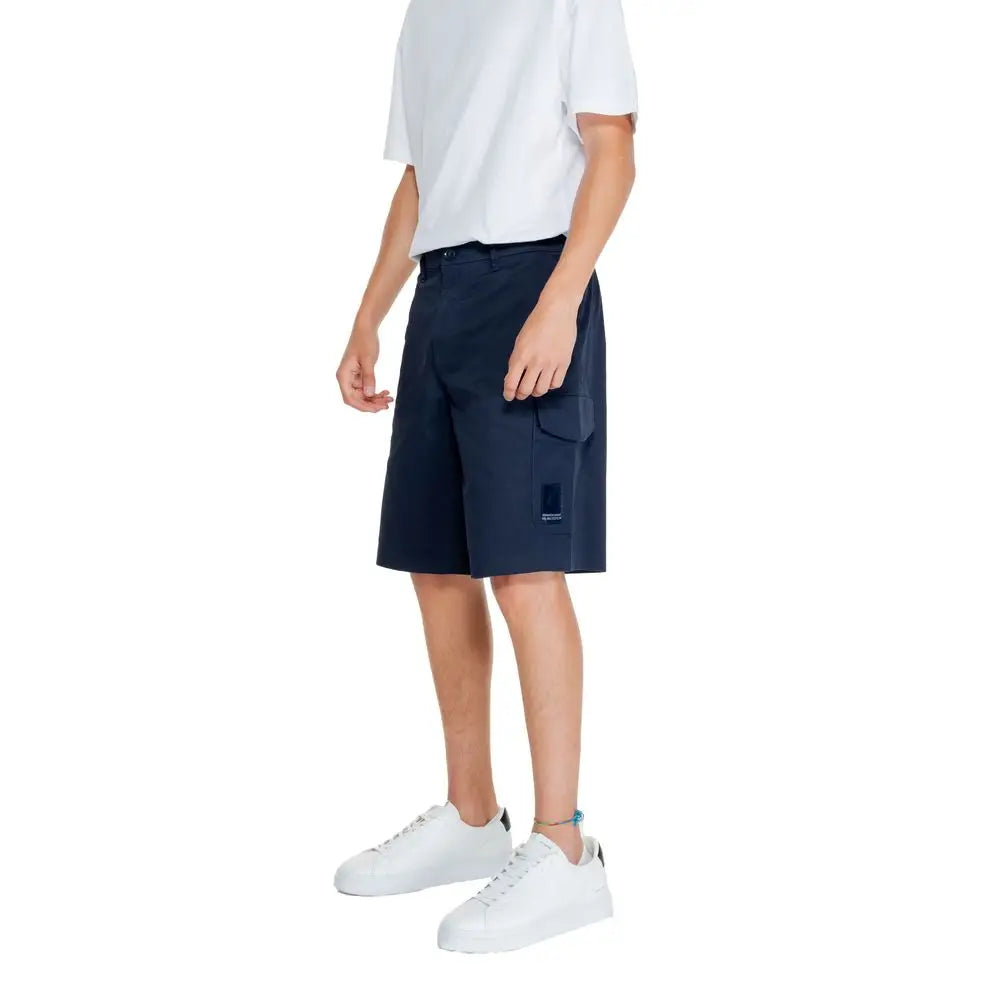 Navy blue cotton cargo shorts with a side pocket and Armani Exchange brand patch on the leg