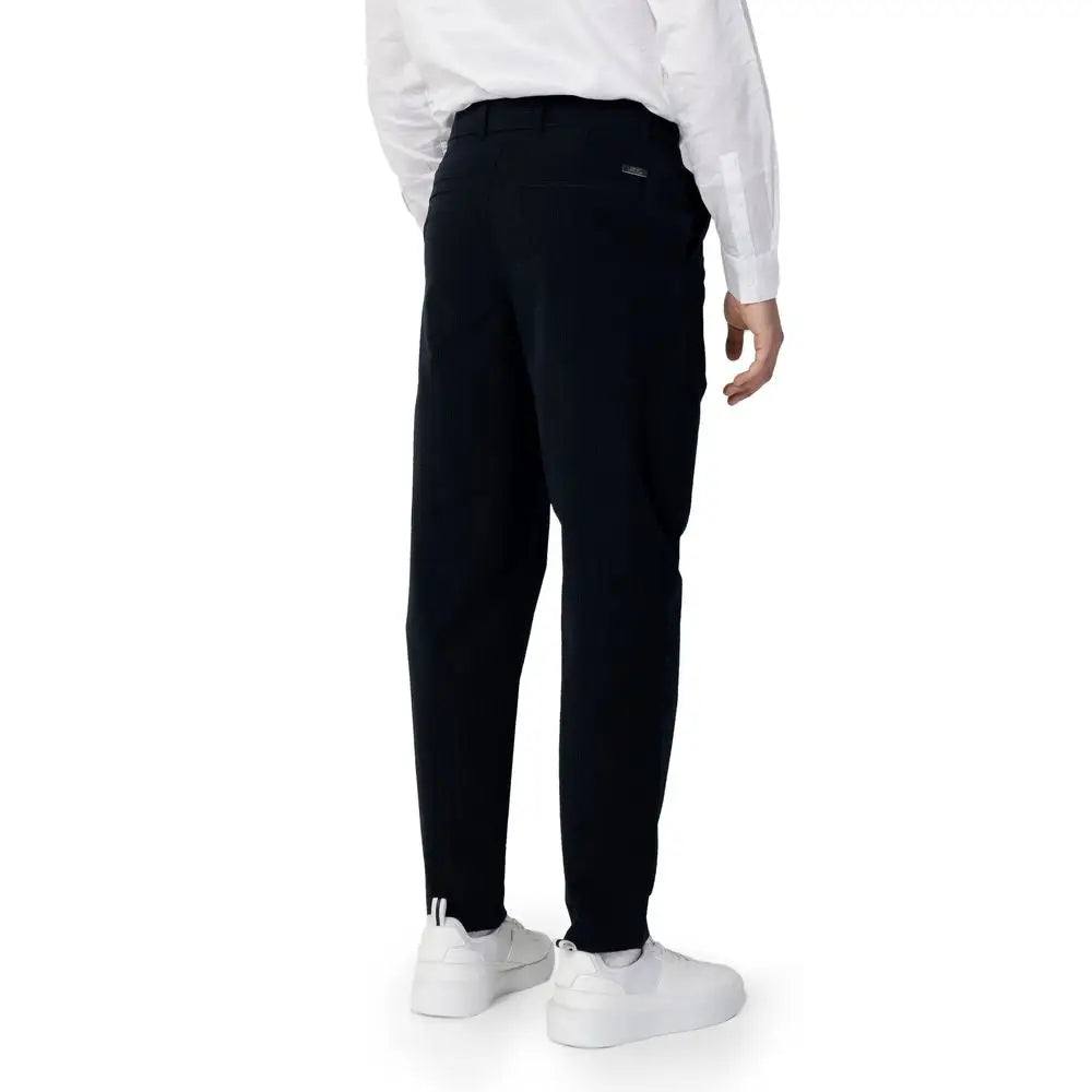 Pantalon décontracté en coton bleu armani exchange avec coupe moderne et poches latérales discrètes