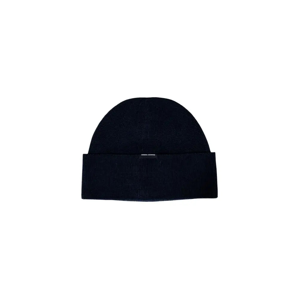 Bonnet noir en maille côtelée avec revers plié et étiquette discrète de la marque armani exchange blue marabou cap