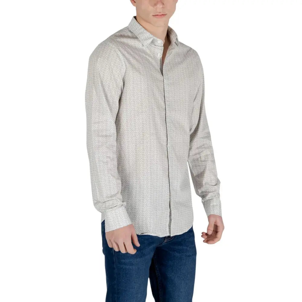 Chemise armani exchange en coton crème à manches longues avec texture subtile et col classique