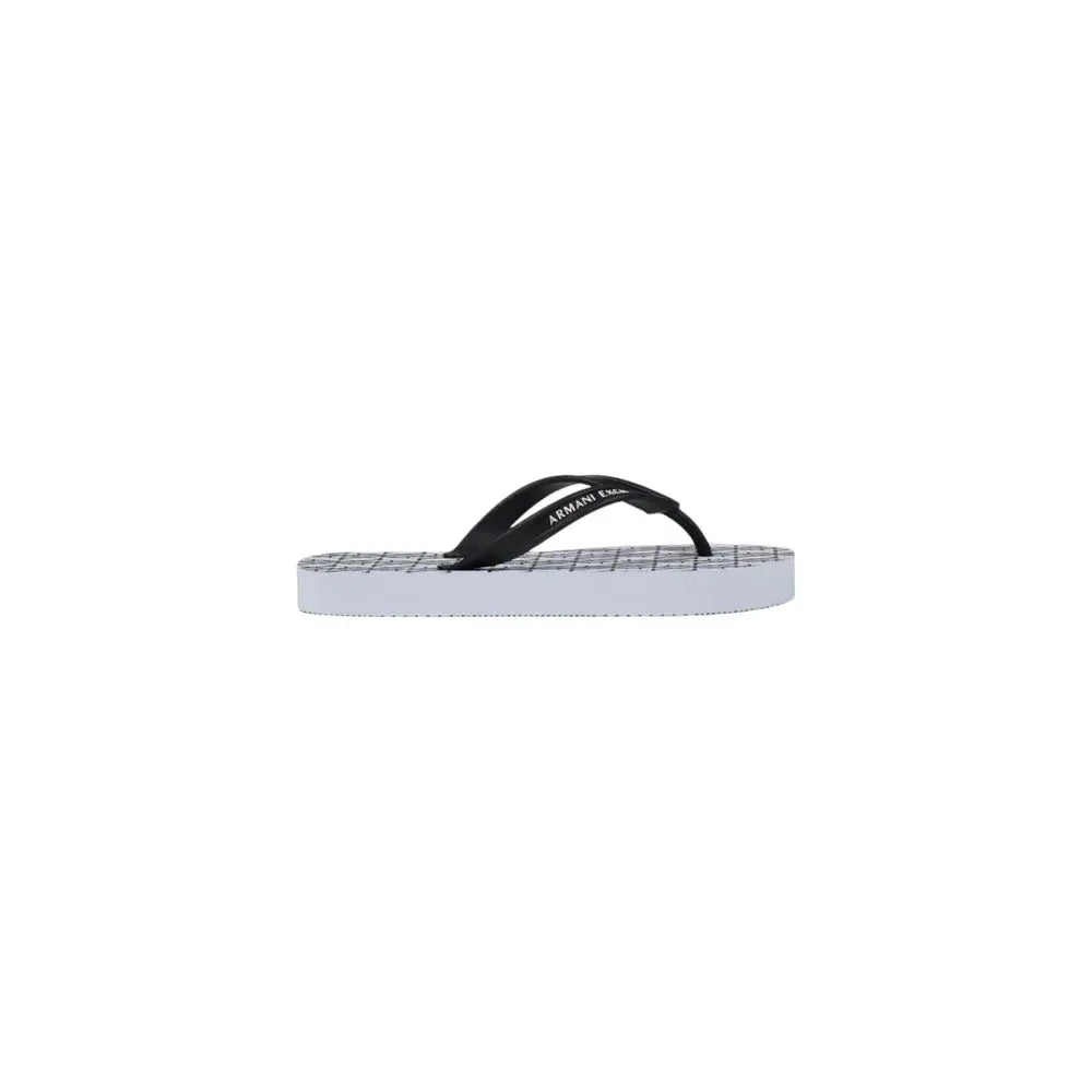 Flip-flop armani exchange blanc en caoutchouc avec semelle à motif quadrillé noir et blanc