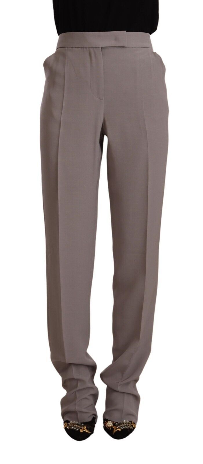Pantalon long en soie marron à taille haute de style tapered par Armani, visible avec une coupe élégante et sophistiquée.