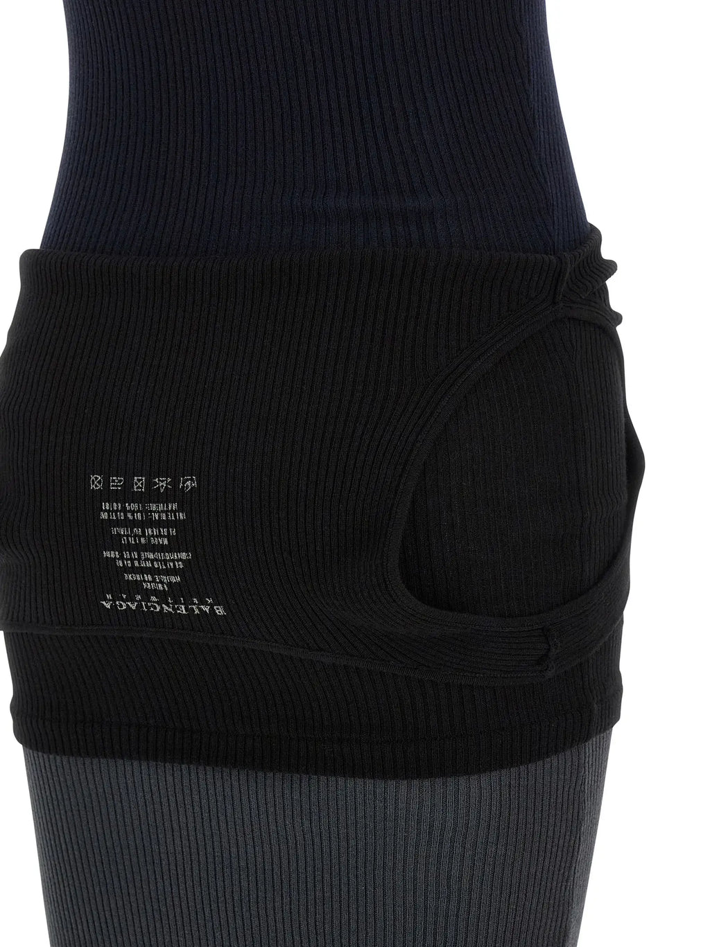 Waistband noir en coton côtelé balenciaga avec détail découpé et étiquette de marque sur robe longue