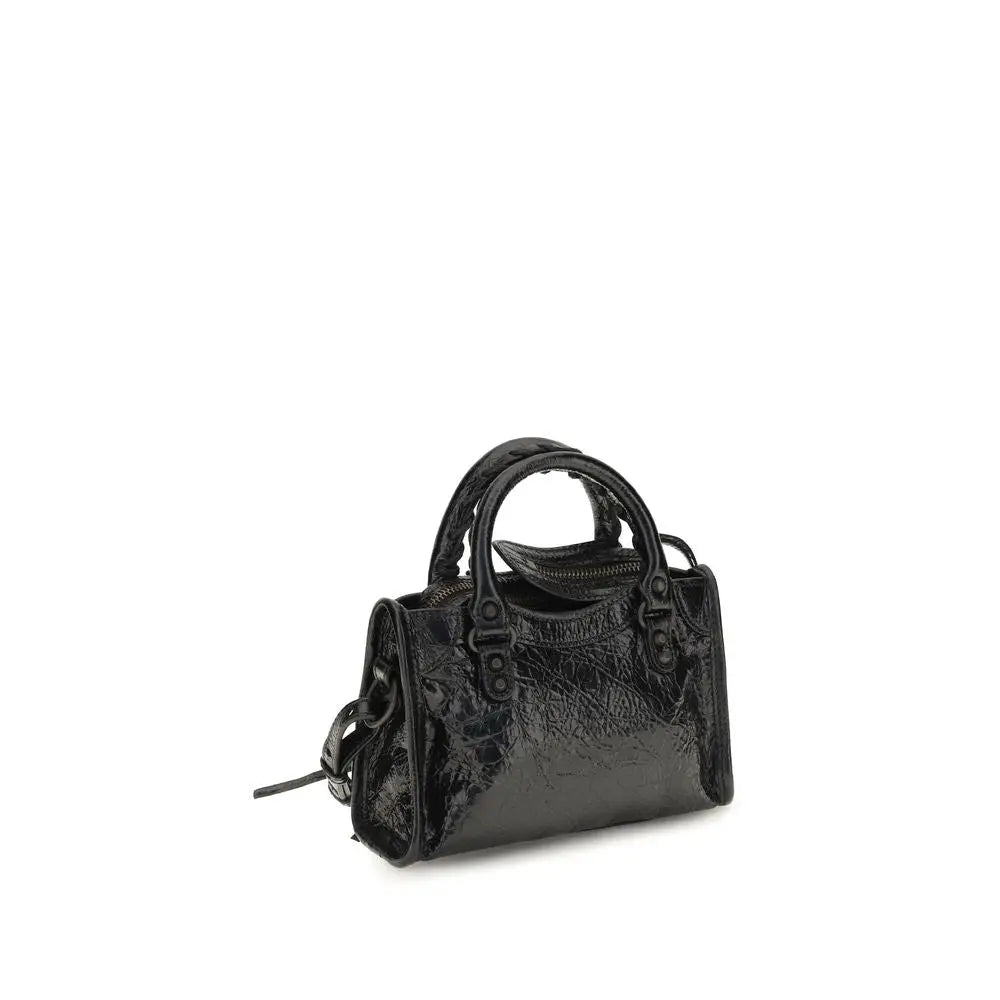 Balenciaga black lamb ovis aries handbag en cuir noir brillant embossé crocodile avec design structuré et poignées supérieures
