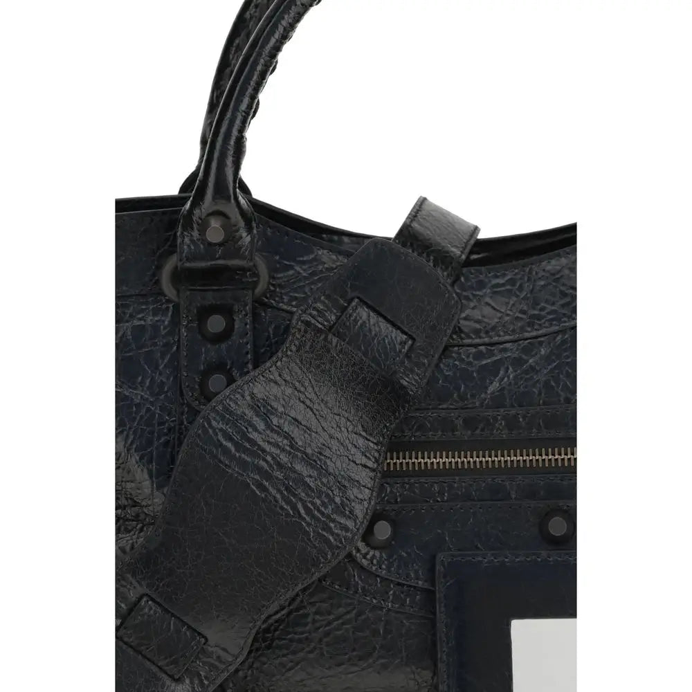 Balenciaga black lamb ovis aries shoulder bag en cuir texturé noir avec design structuré et détails métalliques