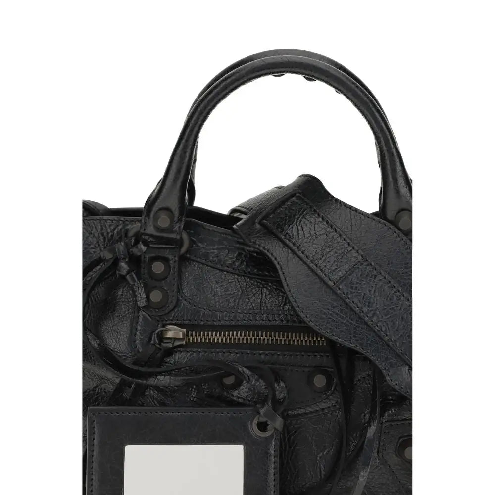 Sac bandoulière balenciaga black lamb ovis aries en cuir noir avec texture vieillie et ferrures métalliques