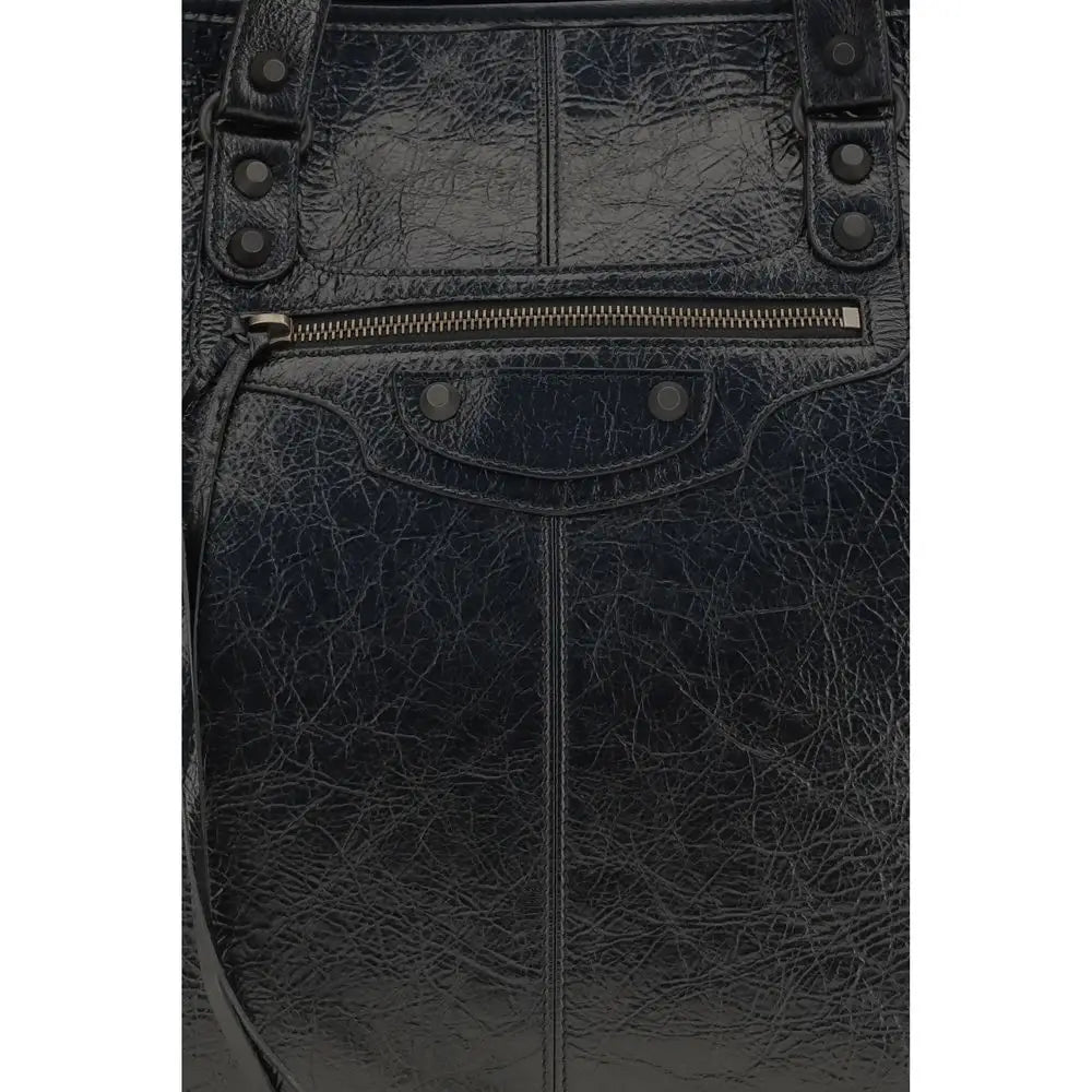Sac bandoulière balenciaga black lamb ovis aries en cuir noir texturé avec ferrures argentées et rivets