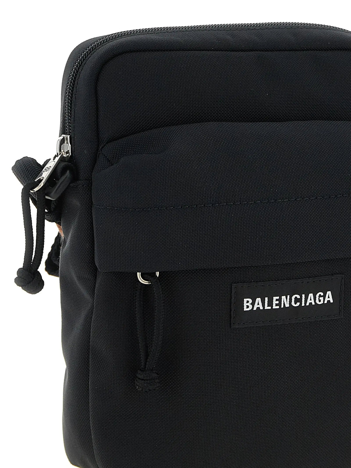 Sac bandoulière balenciaga noir en polyamide avec corps en tissu texturé et accessoires argentés