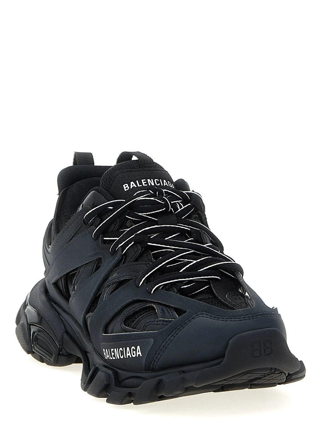 Balenciaga black polyethylene athletic sneakers avec semelle épaisse et lacets blancs visibles de face