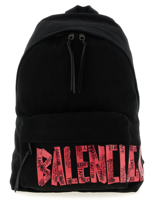 Sac à dos en coton noir Balenciaga, avec logo discret et design moderne, visible sur l'image.
