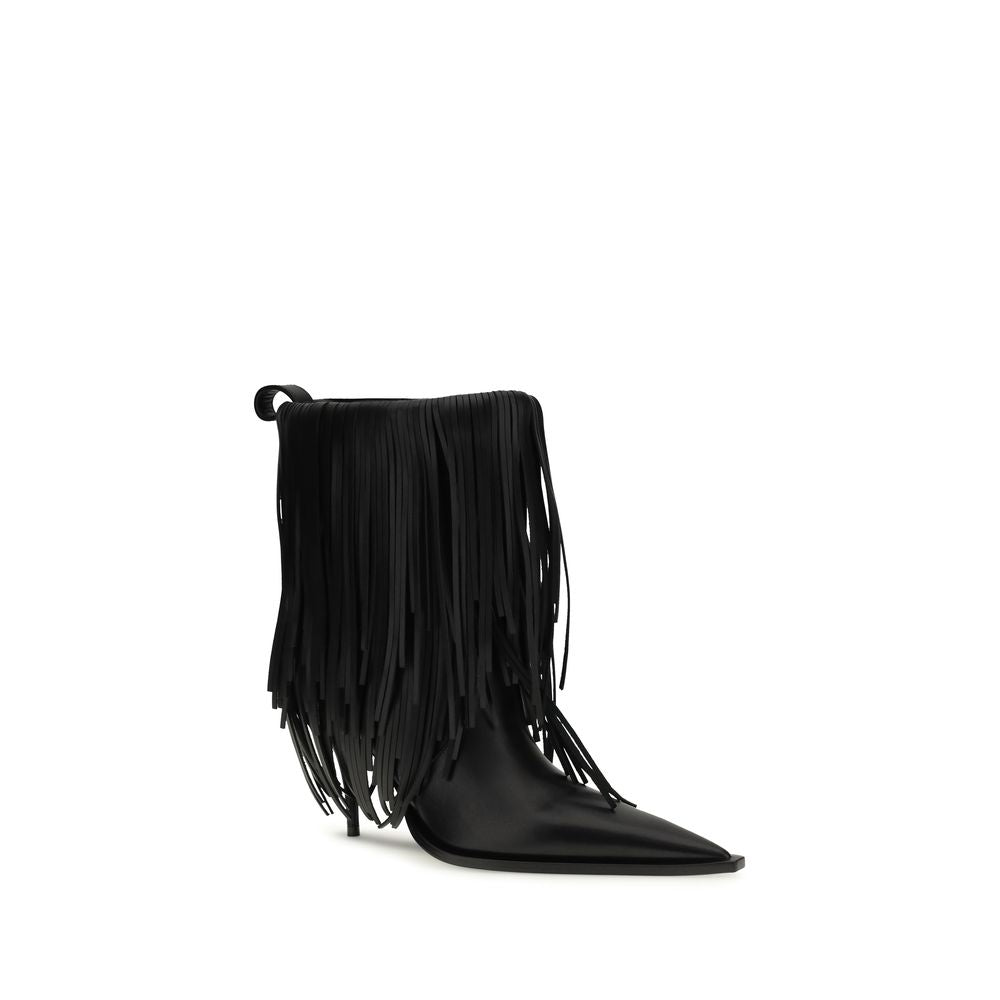 Bottes ankle en cuir de veau noir Balenciaga Bos Taurus, élégantes et modernes, visibles sur une image claire.