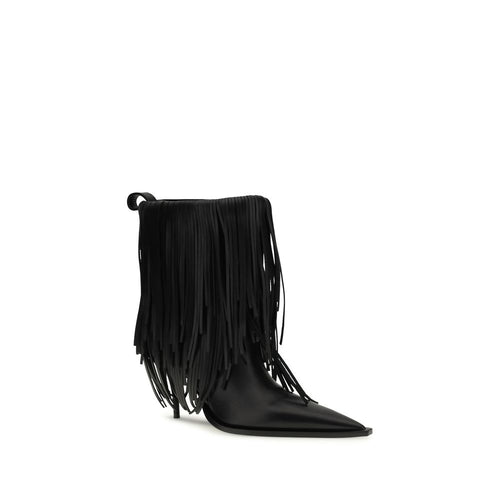Bottines noires en cuir de veau Balenciaga Bos Taurus, style ankle boots, vue de face sur le produit.