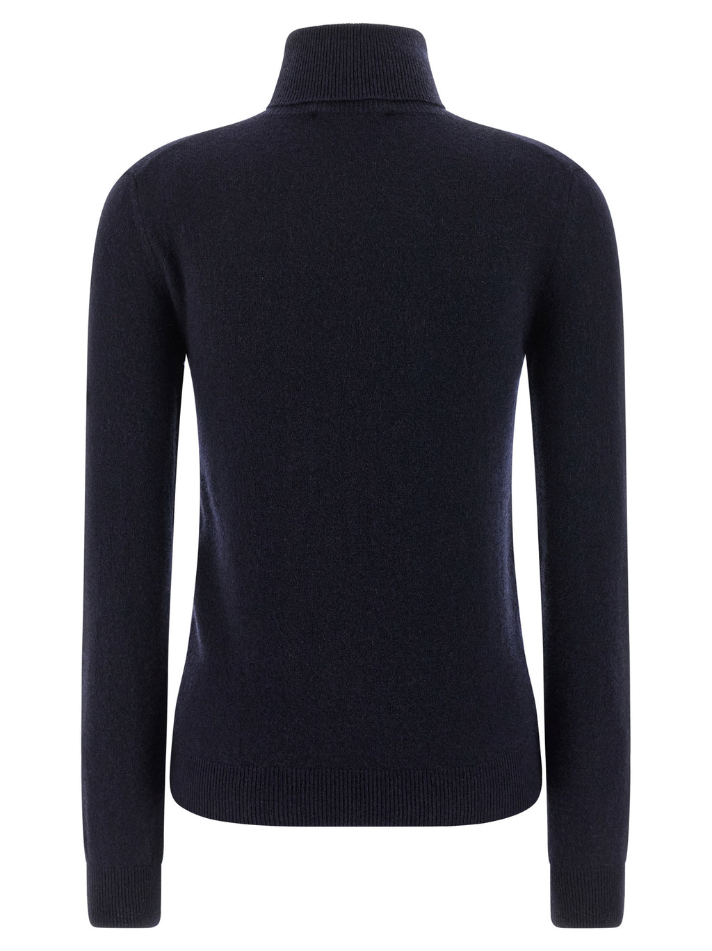 Cardigan en cachemire bleu Balenciaga porté, détail proche du col et des boutons, élégant et doux.