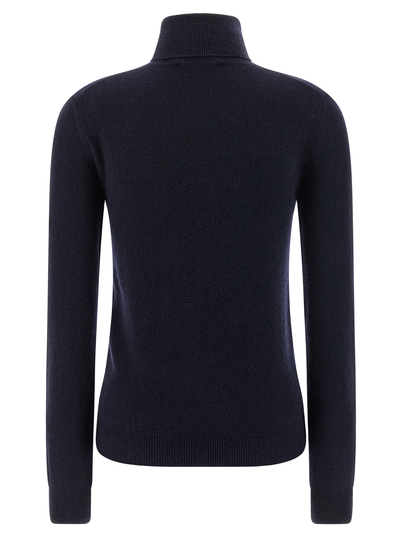 Cardigan en cachemire bleu Balenciaga porté, détail proche du col et des boutons, élégant et doux.