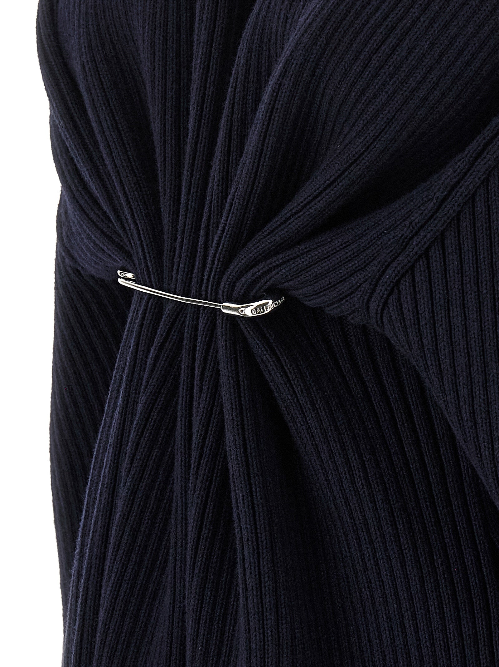 Robe courte en laine bleue Balenciaga, coupe élégante avec détails modernes, portée décontractée ou sophistiquée.