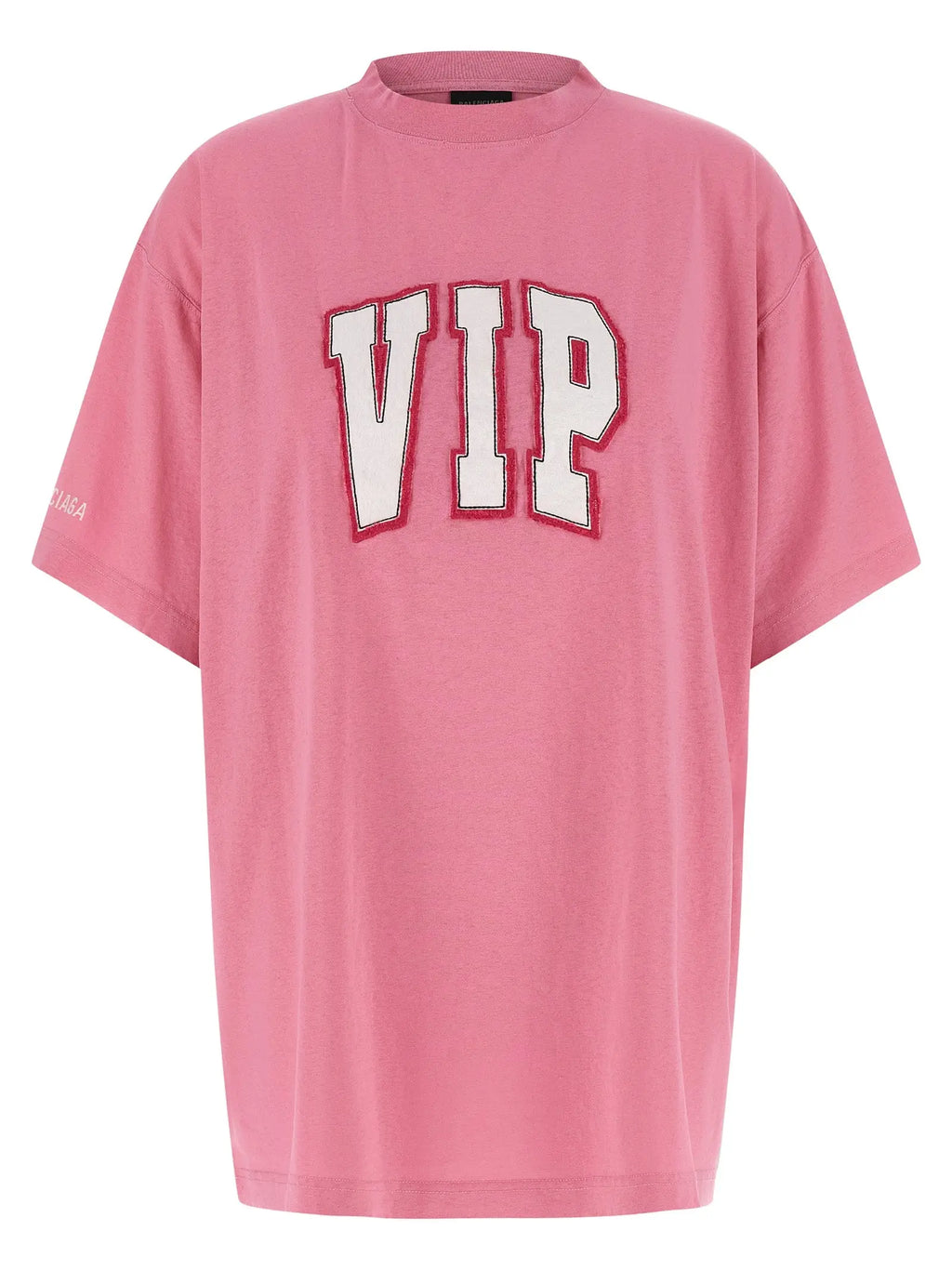 T-shirt oversize rose balenciaga en coton avec lettrage vip blanc contour rouge et logo balenciaga discret sur la manche