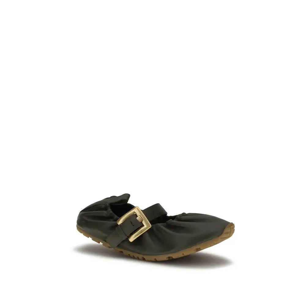 Ballet flat balmain bicolor en tissu vert olive avec boucle dorée et semelle en caoutchouc