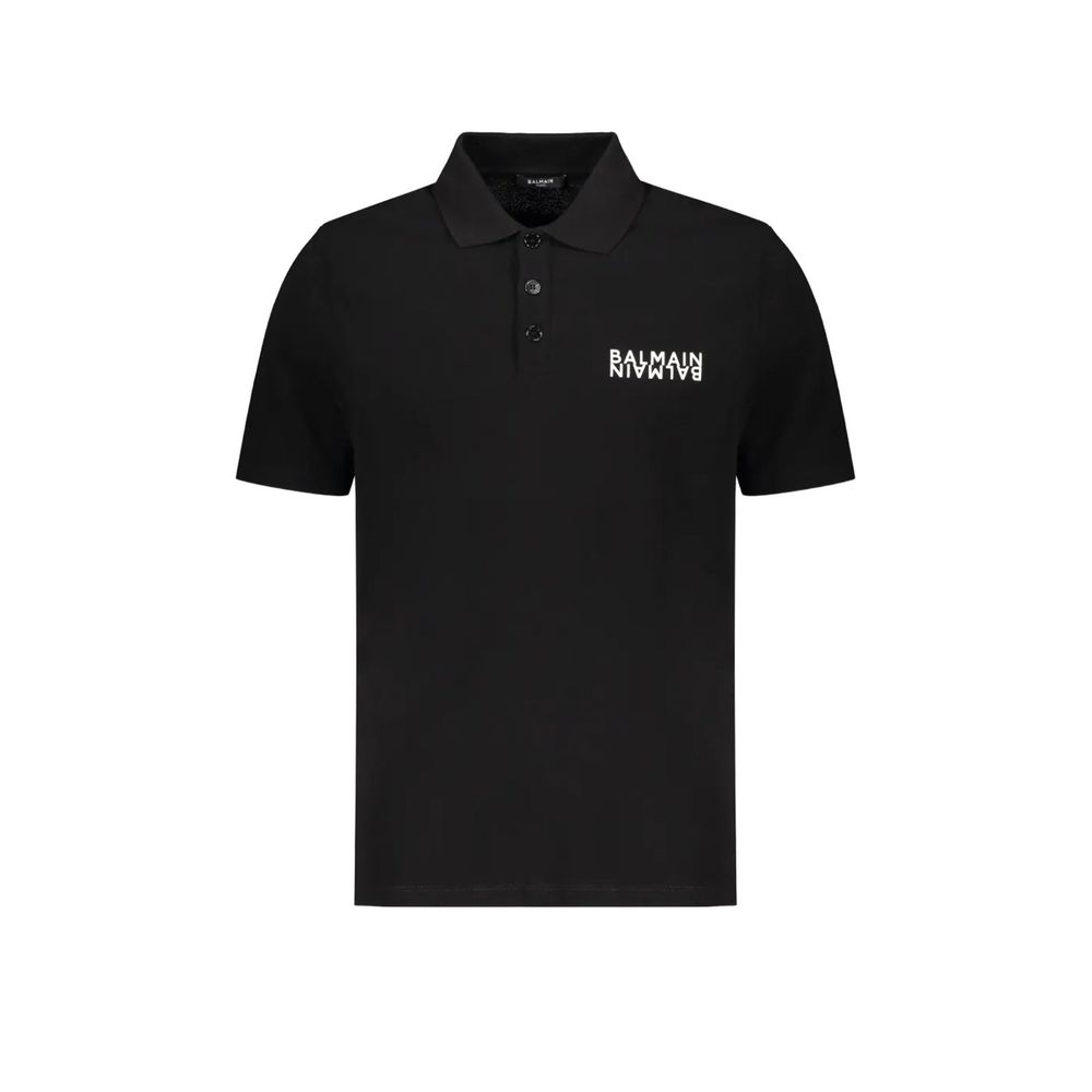 Chemise polo noire en coton de la marque Balmain, avec col classique et logo discret sur la poitrine.