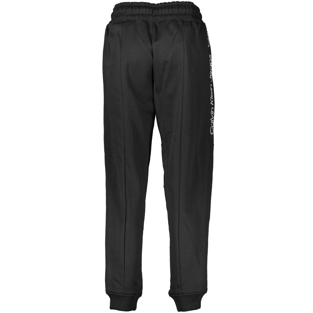 Pantalons jogging pour femmes Calvin Klein en polyester noir, coupe décontractée et confort moderne.