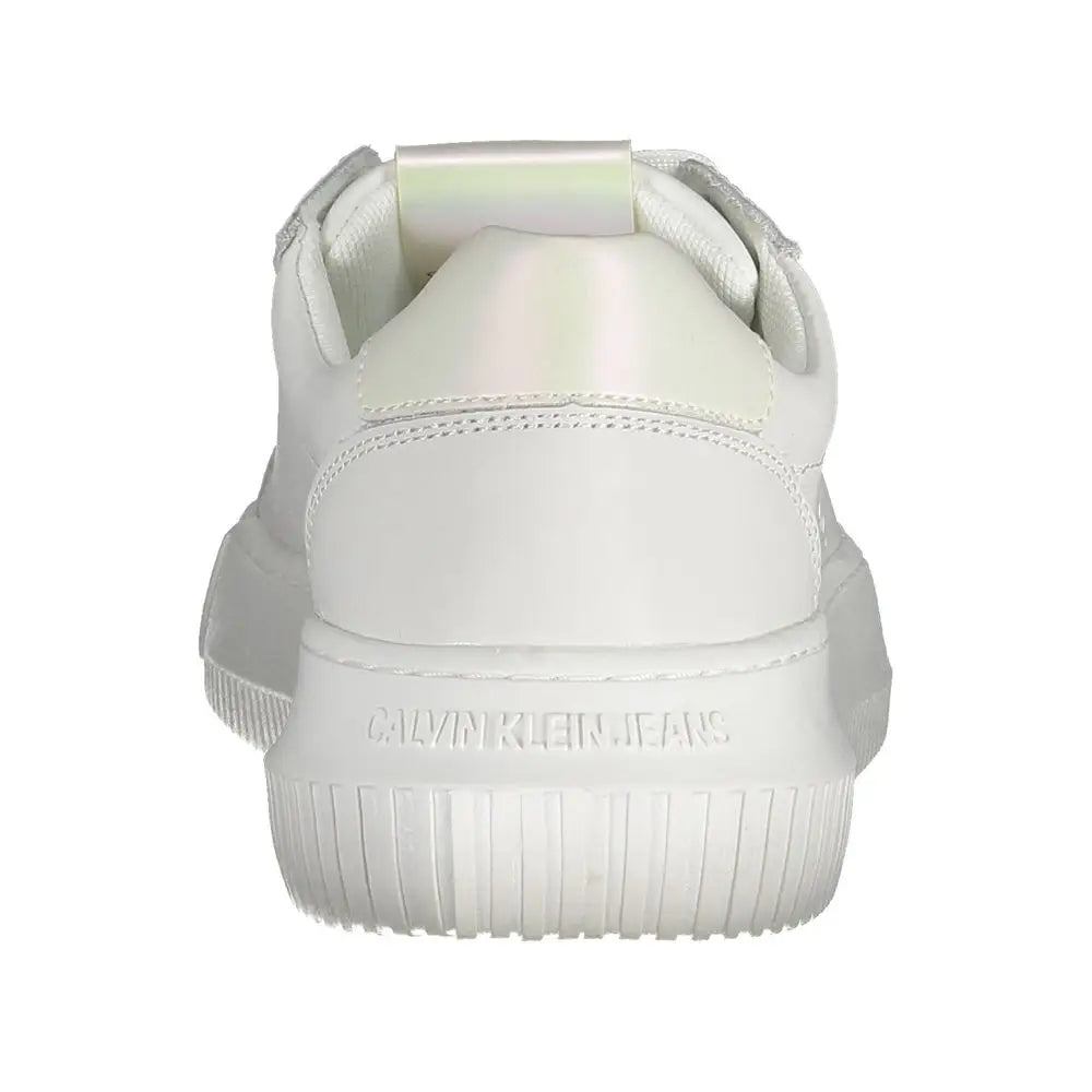 Calvin klein bianco leather women sneaker blanche en cuir avec finition brillante et semelle épaisse