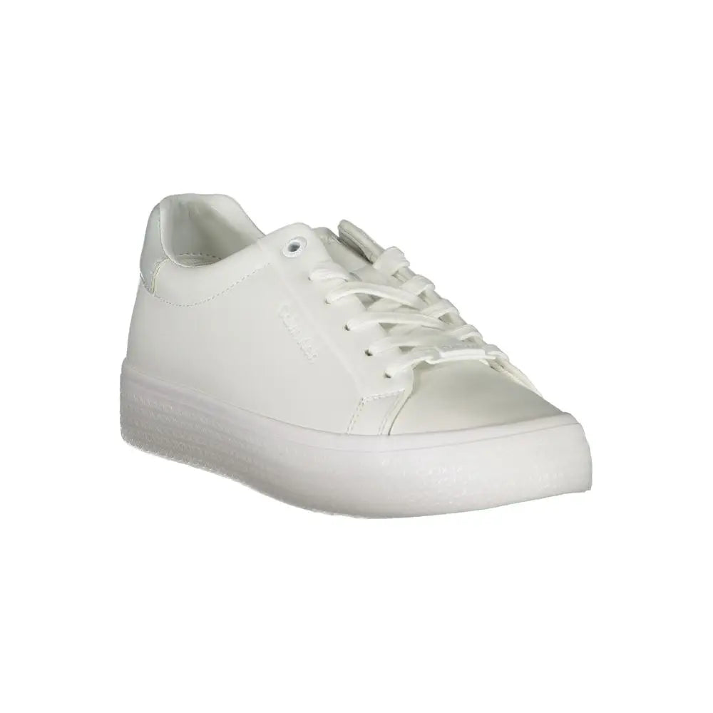 Calvin klein bianco pelle femme sneaker en cuir blanc bas avec un design minimaliste et lacets assortis