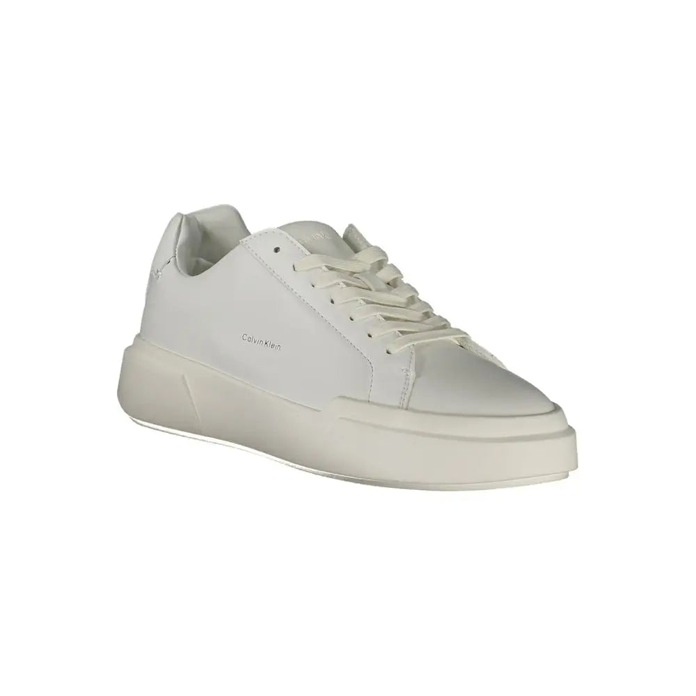 Baskets basses calvin klein bianco en cuir synthétique blanc avec design minimaliste lisse pour femme