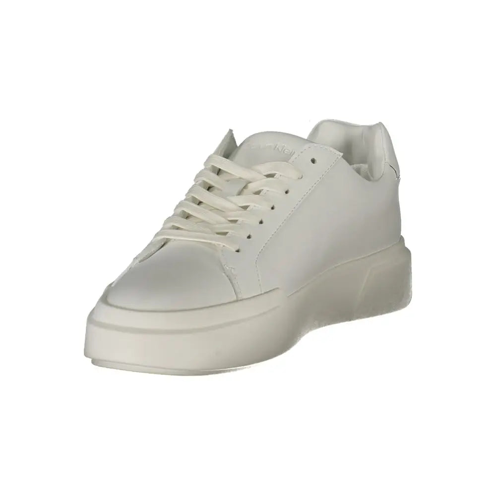 Sneaker femme calvin klein bianco en cuir synthétique blanc avec semelle plateforme épaisse et lacets assortis