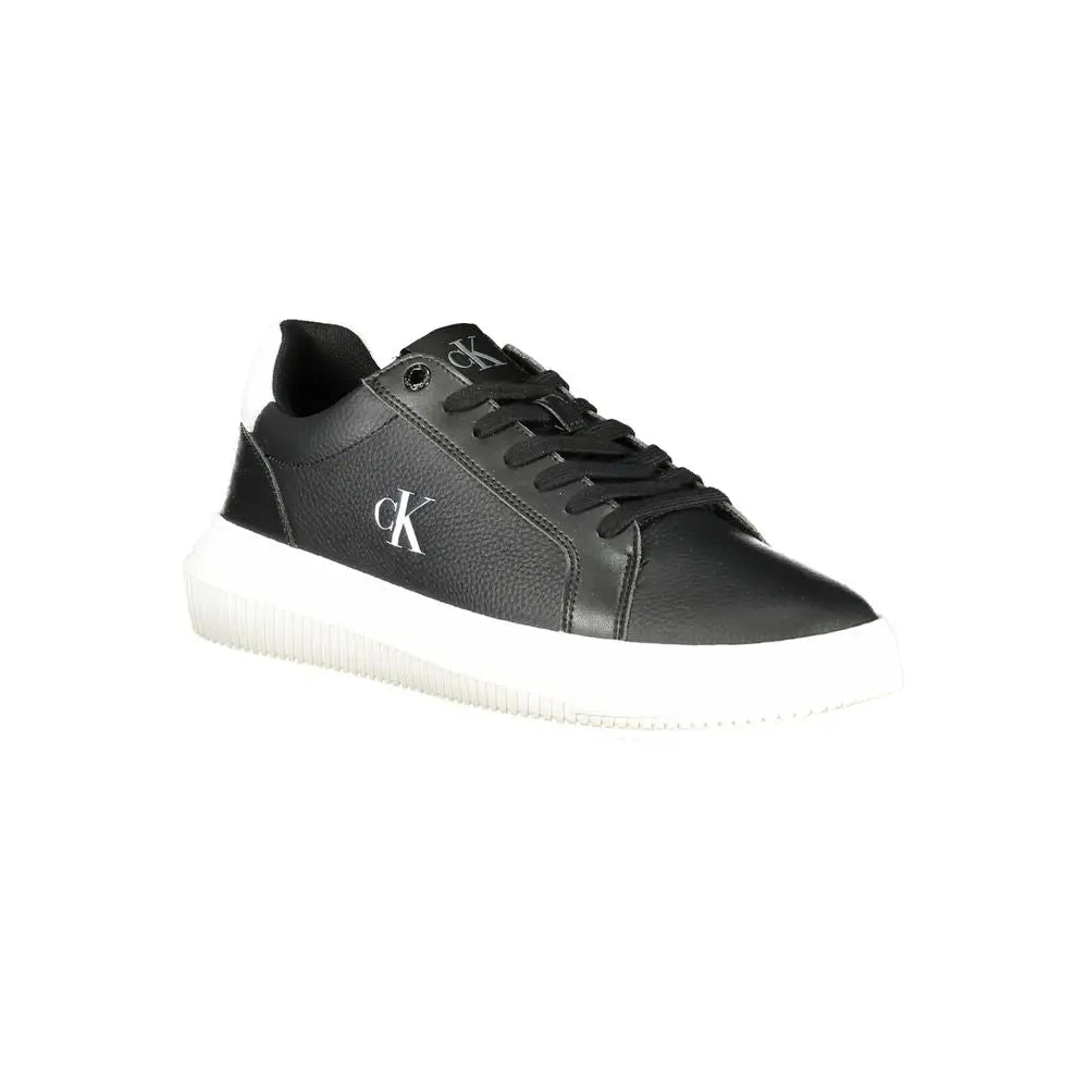 Baskets homme calvin klein en cuir noir avec semelle en caoutchouc blanc et logo blanc contrastant