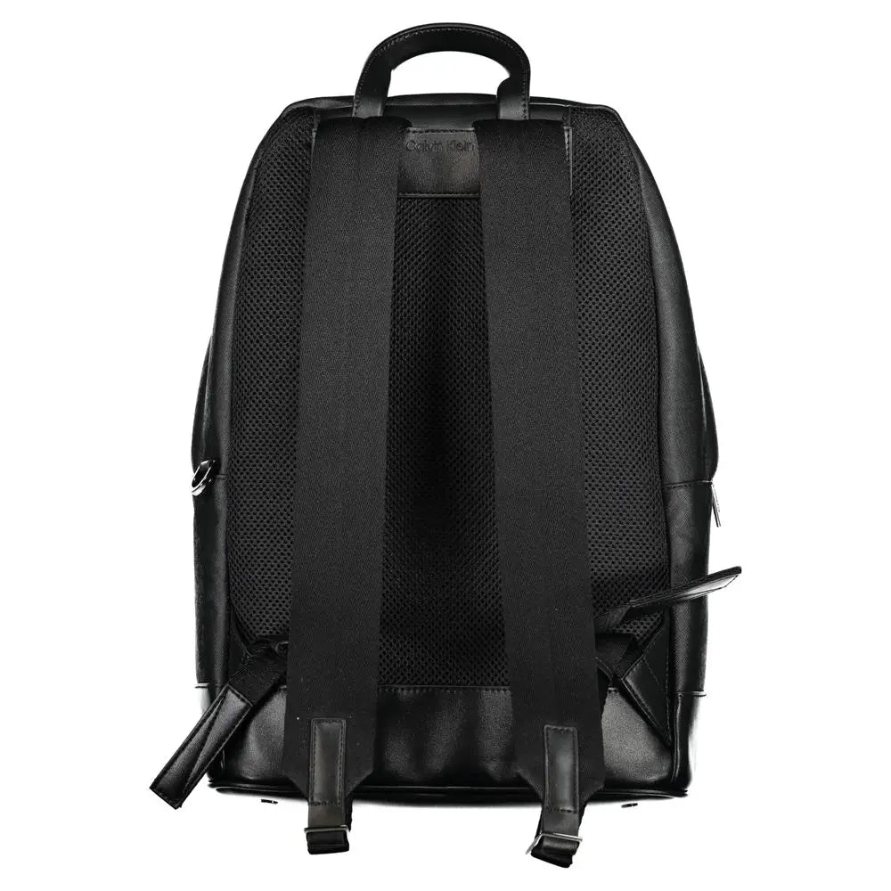 Sac à dos homme calvin klein noir en polyester avec panneaux en mesh et bretelles ajustables vue arrière