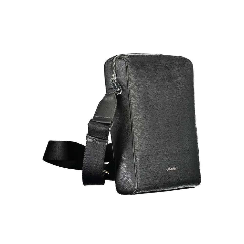 Sac bandoulière calvin klein homme en polyuréthane noir avec cuir texturé, fermeture éclair argentée et sangle réglable