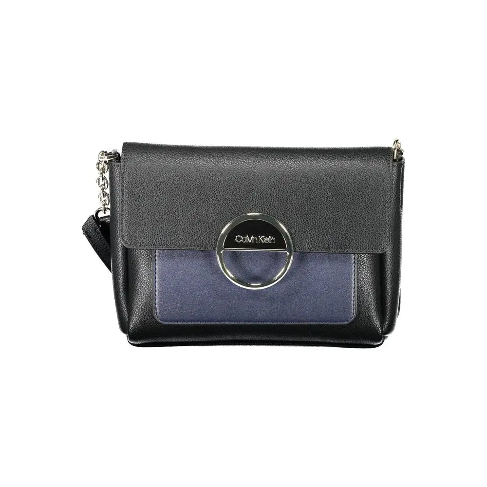 Sac bandoulière calvin klein noir et bleu marine en cuir texturé avec fermoir métallique circulaire en polyuréthane