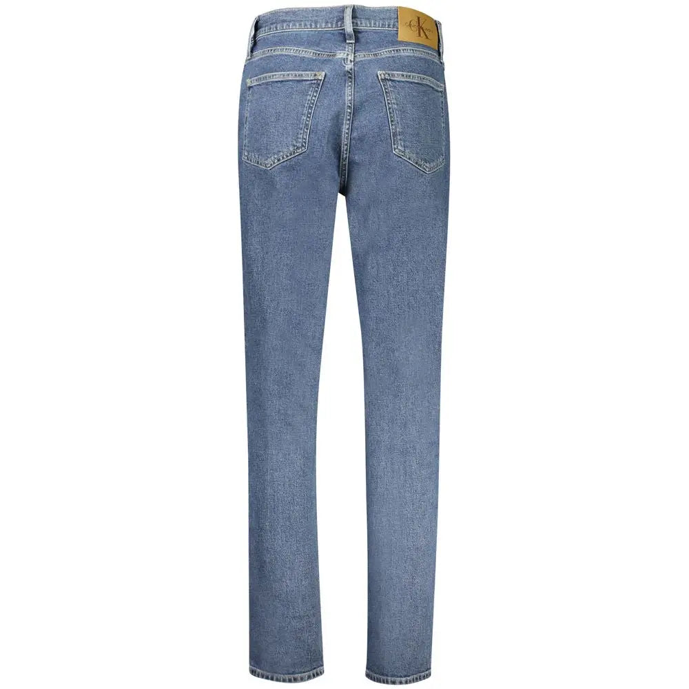 Jean mom pour femme calvin klein en coton bleu clair avec coupe droite classique et patch en cuir marron à la taille vue dos