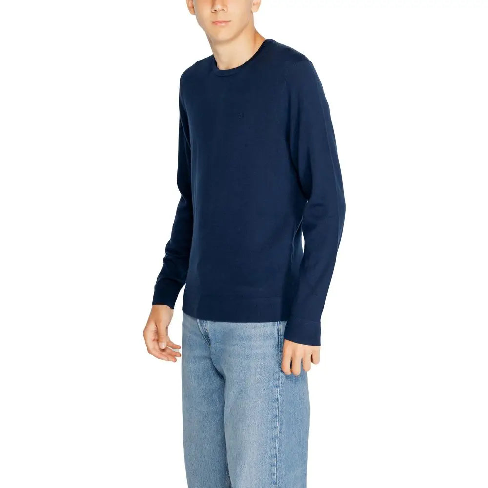 Pull bleu marine à manches longues col rond en laine recyclée calvin klein