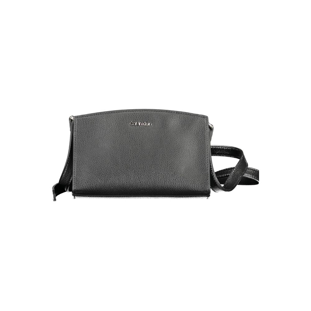 Sac à bandoulière pour femme Calvin Klein en polyester noir, vue de face avec détails de la poche et de la bandoulière.