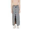 Jupe longue en coton bleu calvin klein jeans taille haute avec fente avant en denim gris clair et ourlet effiloché