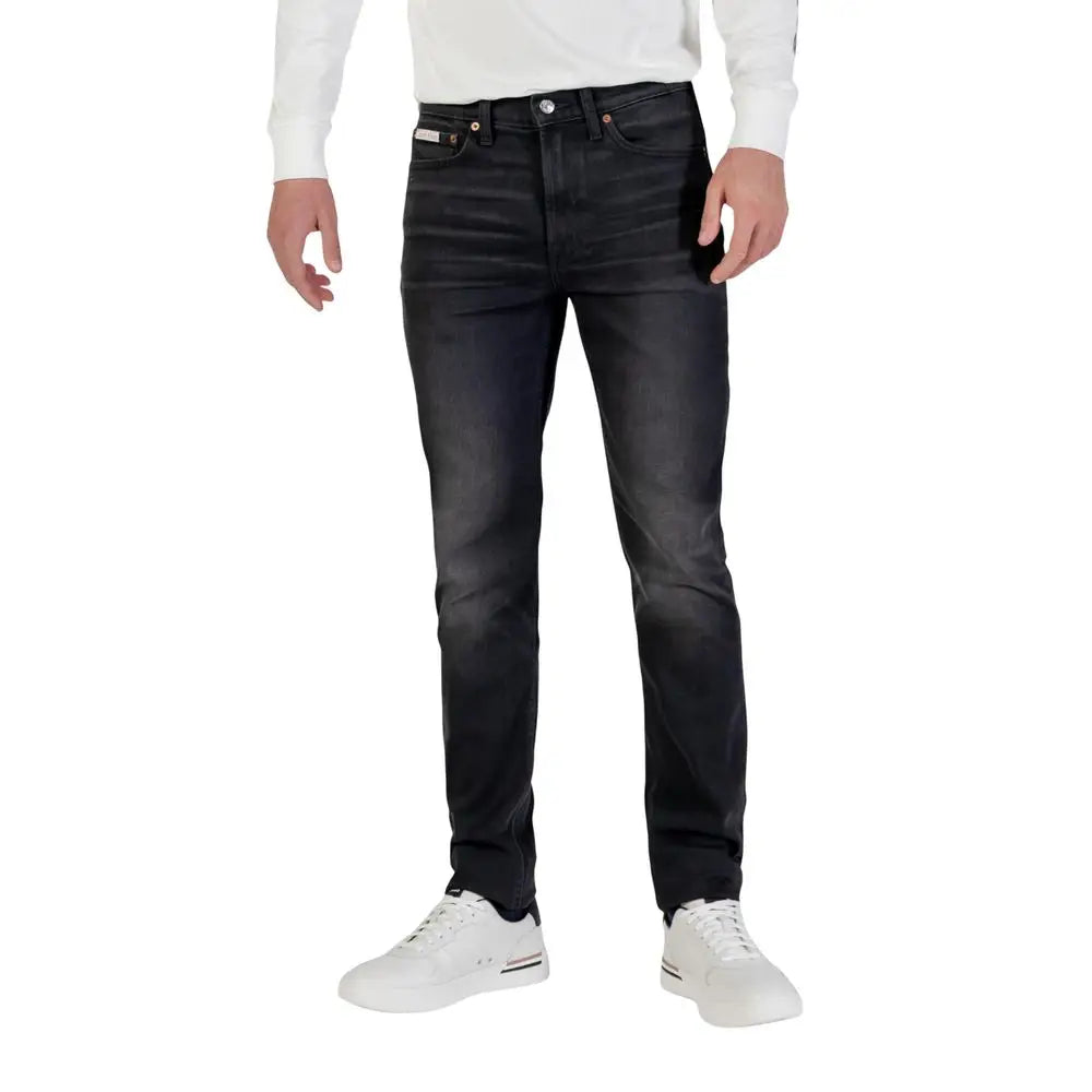 Jeans skinny en coton bleu calvin klein avec coupe slim et légère décoloration sur les cuisses en denim noir