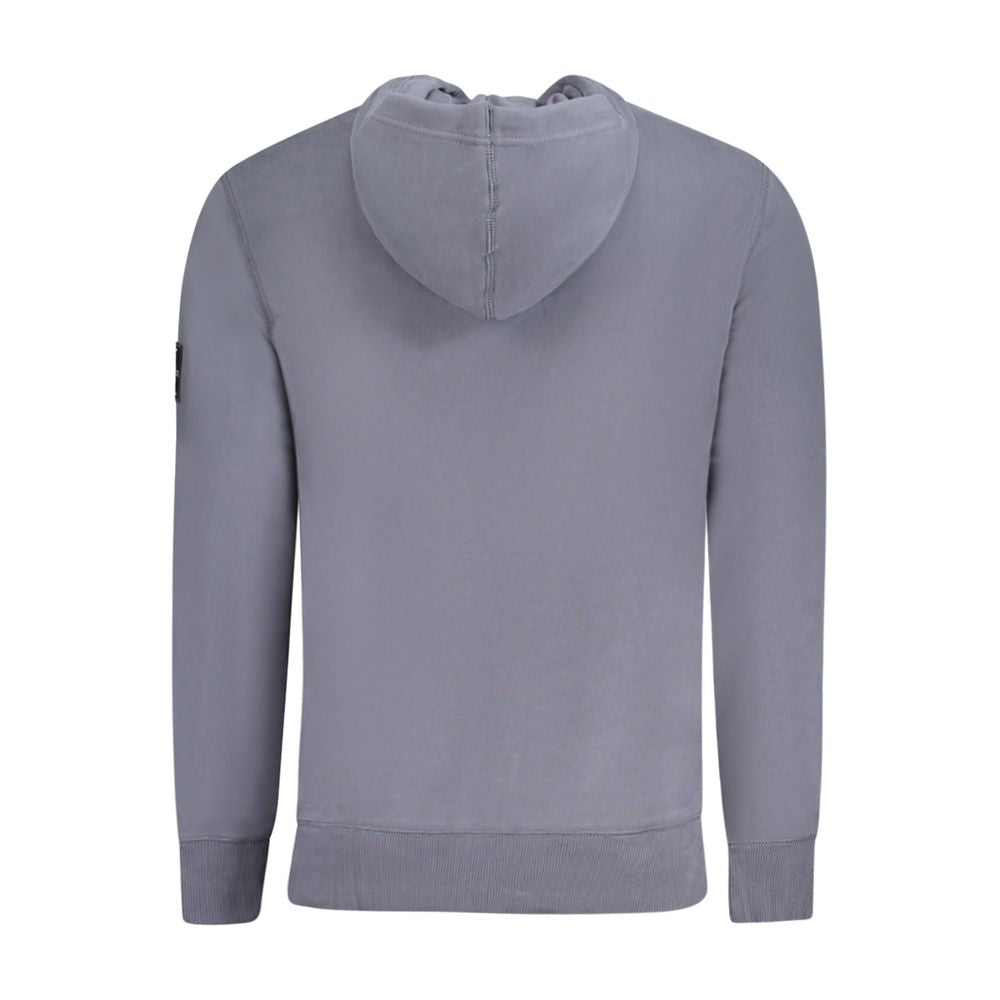 Pull homme en coton bleu de la marque Calvin Klein, col rond et style classique visible sur l'image.