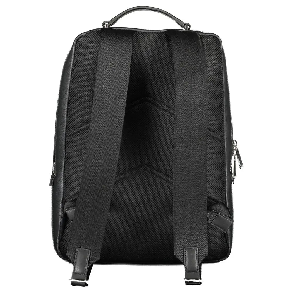 Sac à dos calvin klein nero en polyester noir avec panneau arrière en mesh et bretelles ajustables visible de dos